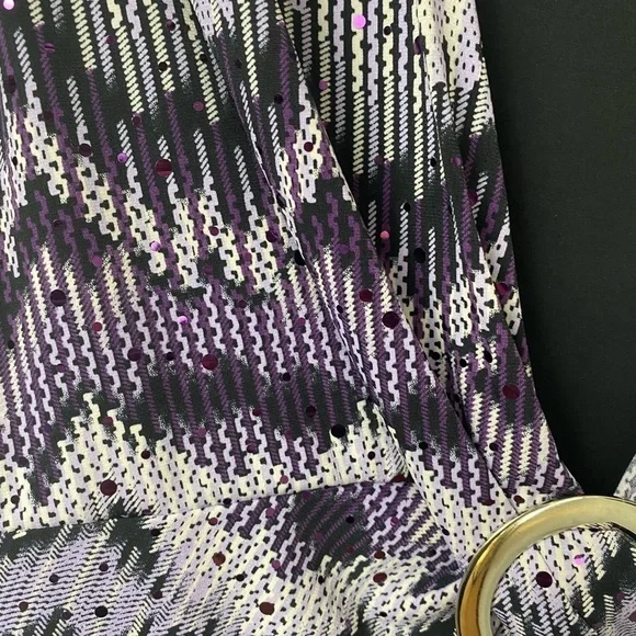 Shimmery Top. Studio 1940. Purple/Black. - Picture 5 of 10
